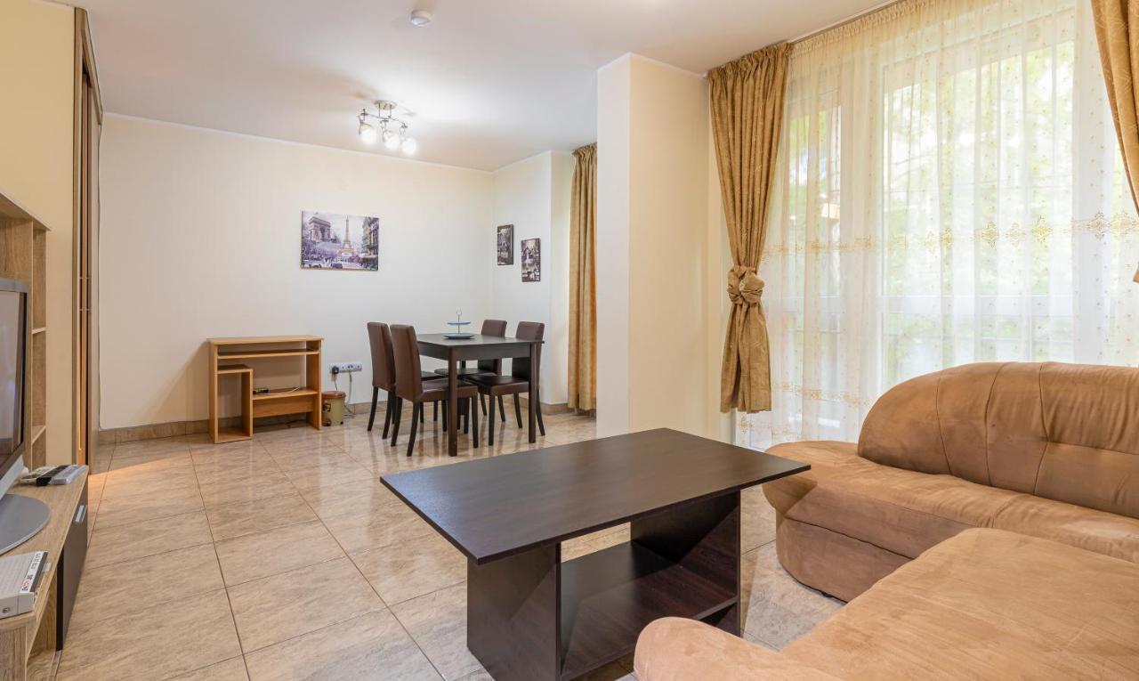 1Bd Apartment In A Calm Area Near The Centre By Flat Mаnager Plovdiv Bagian luar foto