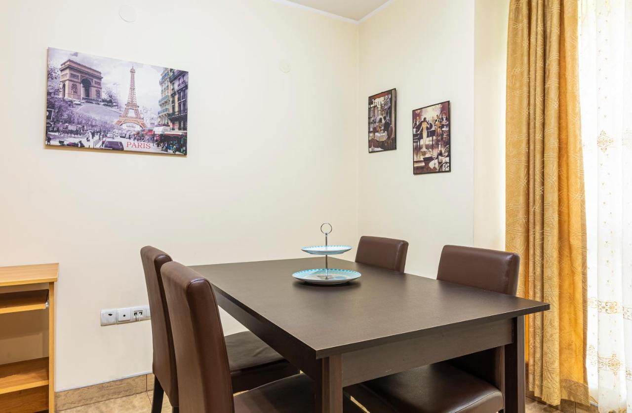 1Bd Apartment In A Calm Area Near The Centre By Flat Mаnager Plovdiv Bagian luar foto